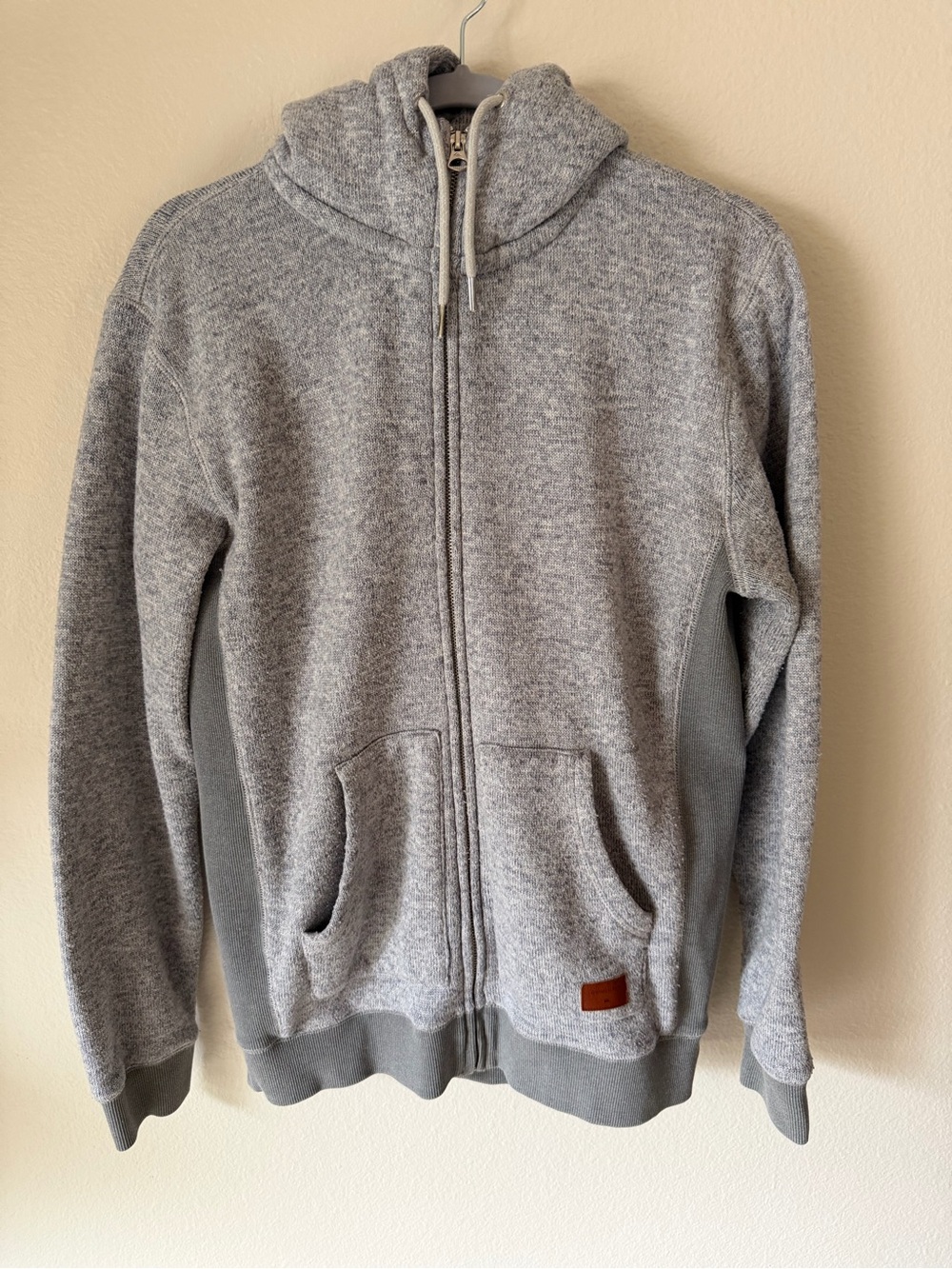 Quiksilver Men's Light Gray Zip-Up Hoodie Sweater